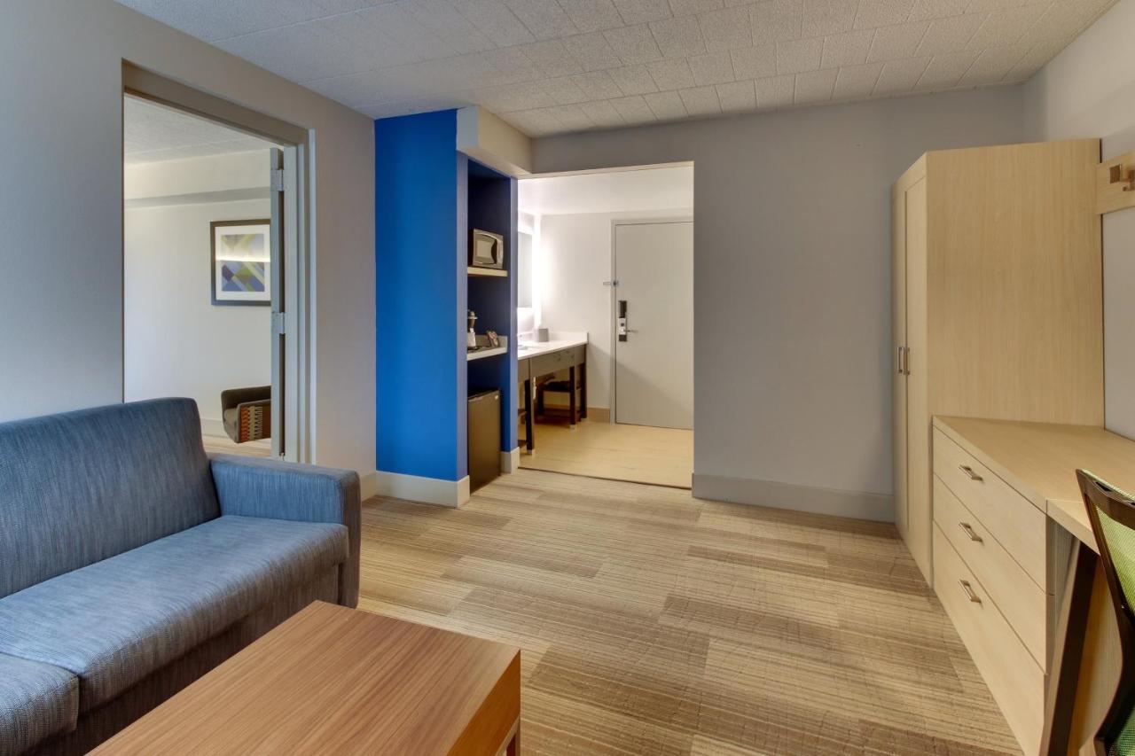 Holiday Inn Express Pittston - Scranton Airport By Ihg Exterior foto